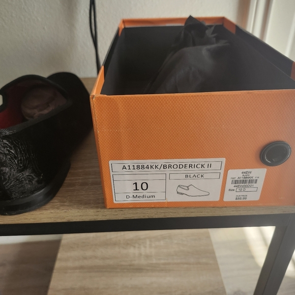 Men's dress shoes - Picture 2 of 3